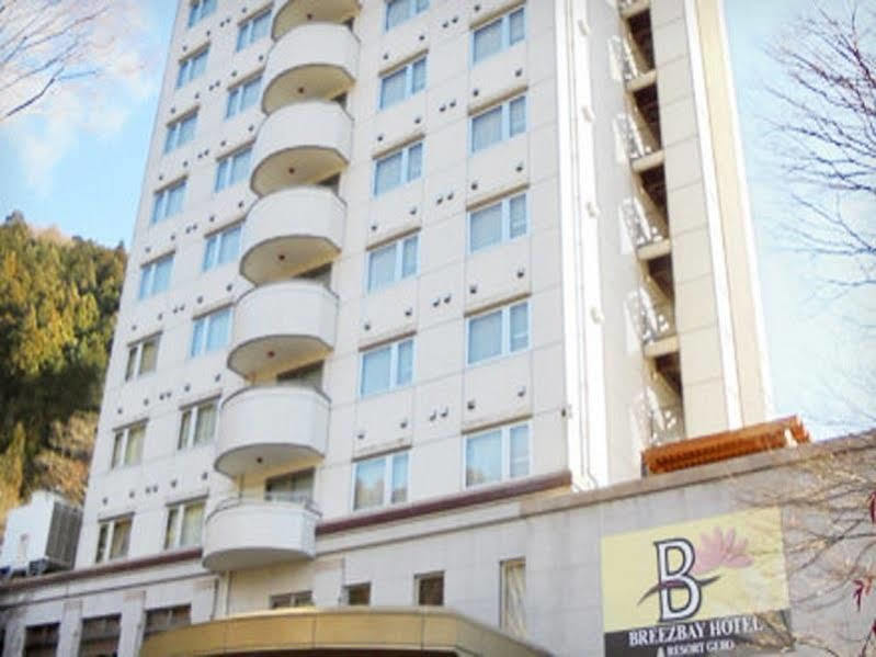 Breezbay Hotel & Resort Gero Buitenkant foto